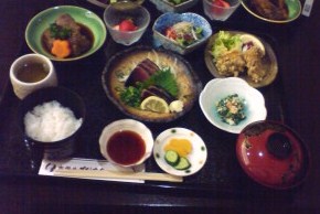 カツオのたたき