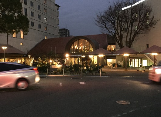 千里阪急ホテル