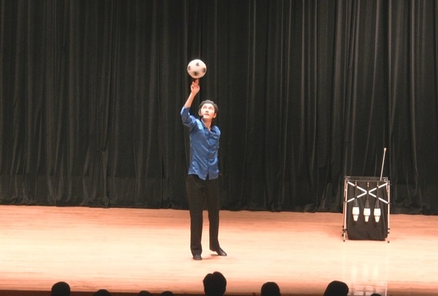 stage_spin